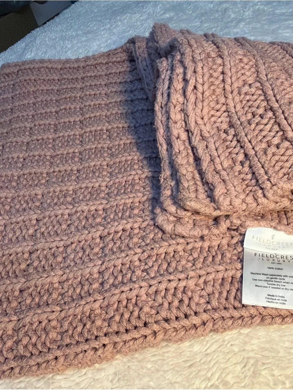 Fieldcrest luxury 100% Cotton handmade 50”x60” Mauve Knit Throw Blanket